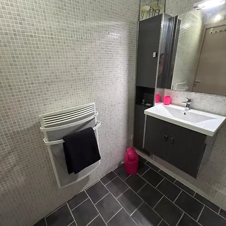 Apartment Spacieux En Provence Chateaurenard